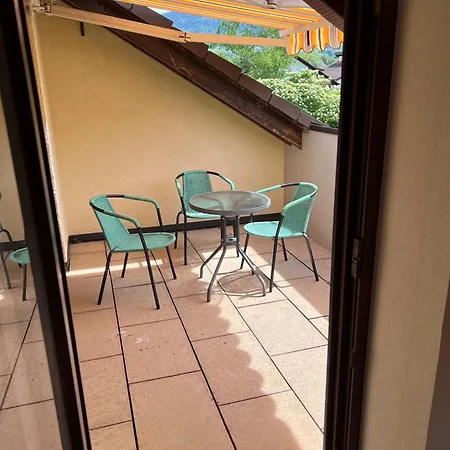 Сasa de vacaciones Mit Garten Und Spieloase Für